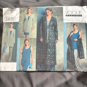 Vogue Wardrobe Sewing Pattern V2843